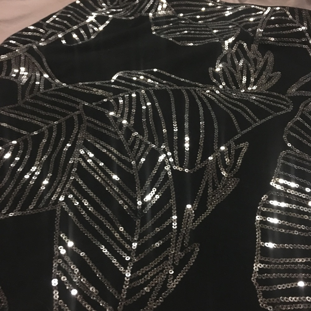 🌸Express High-Waisted Sequin Palm Mini Skirt - Picture 7 of 8
